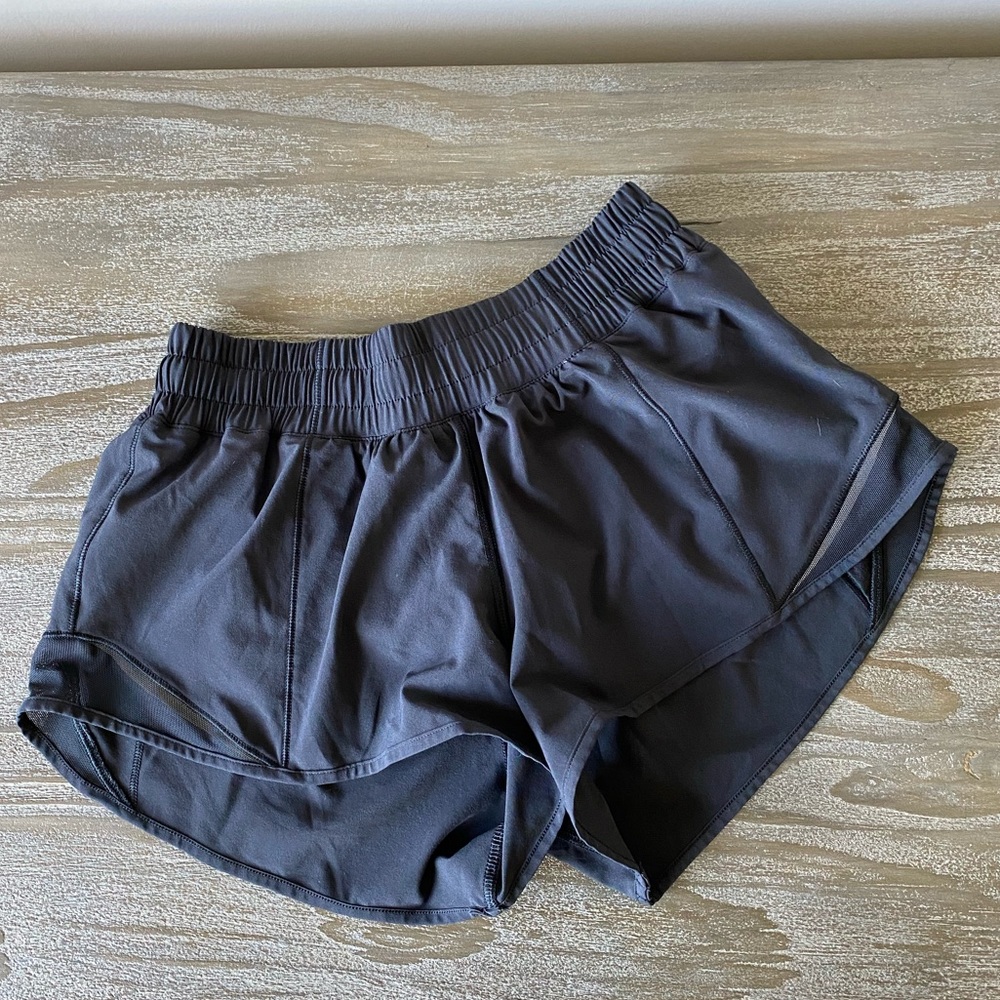 Lululemon size 4 shorts